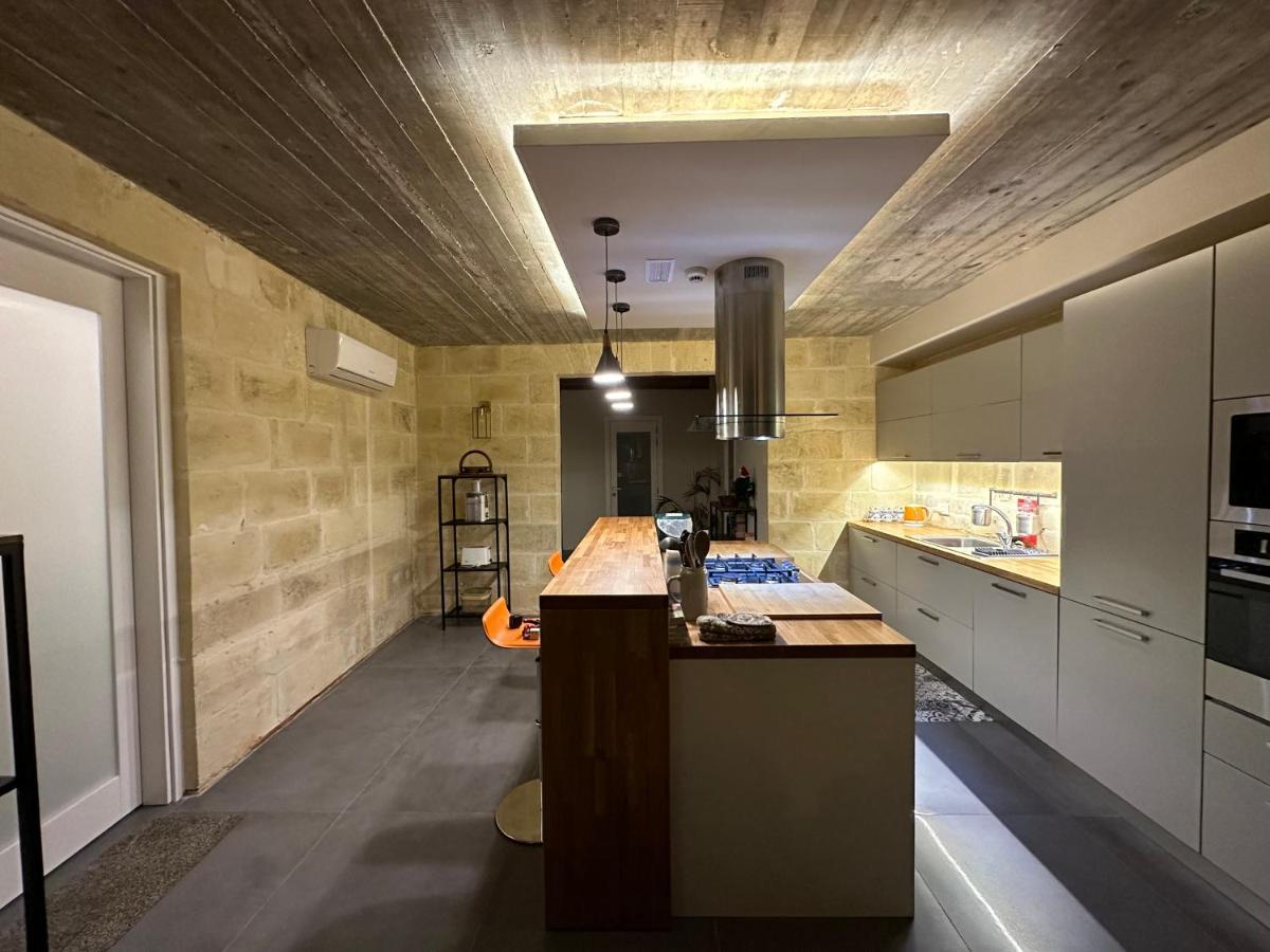Tac-Cnic Heritage Living Apartment - Spectacular Views Zebbug  Exterior photo